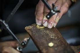 ساخت و تولید طلا و جواهر